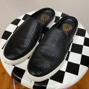 Vince Camuto Bretta Slides Mules Shoes Sneakers 7